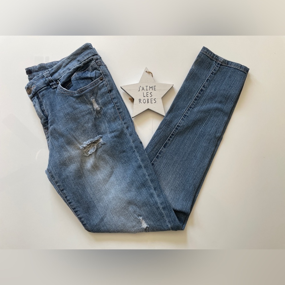 Forever 21 Blue Distressed Skinny Jeans
